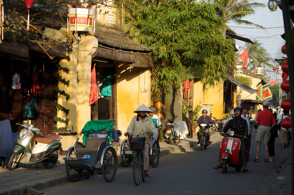 Typisk gadebillede i Hoi An